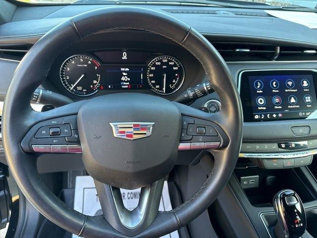 2022 Cadillac XT4 Vehicle Photo in MEDINA, OH 44256-9631