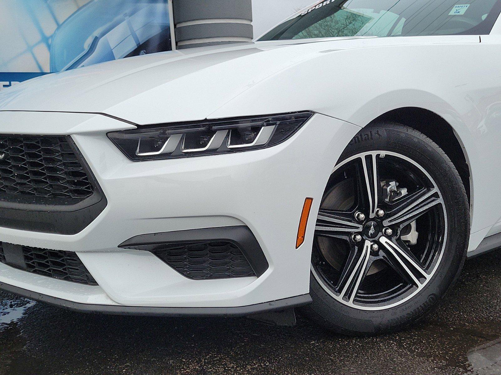 2024 Ford Mustang Vehicle Photo in Saint Charles, IL 60174