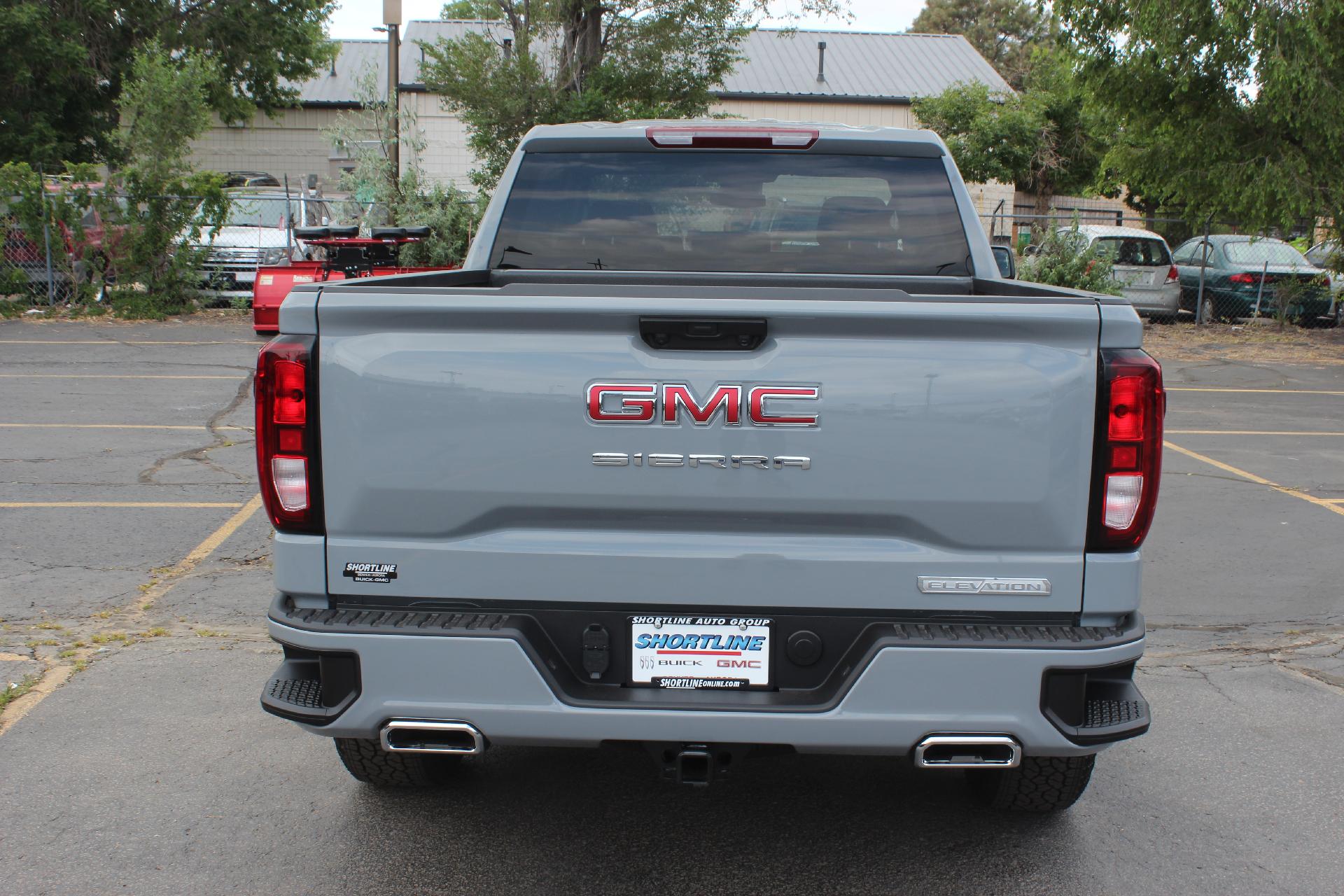 2024 GMC Sierra 1500 Vehicle Photo in AURORA, CO 80012-4011