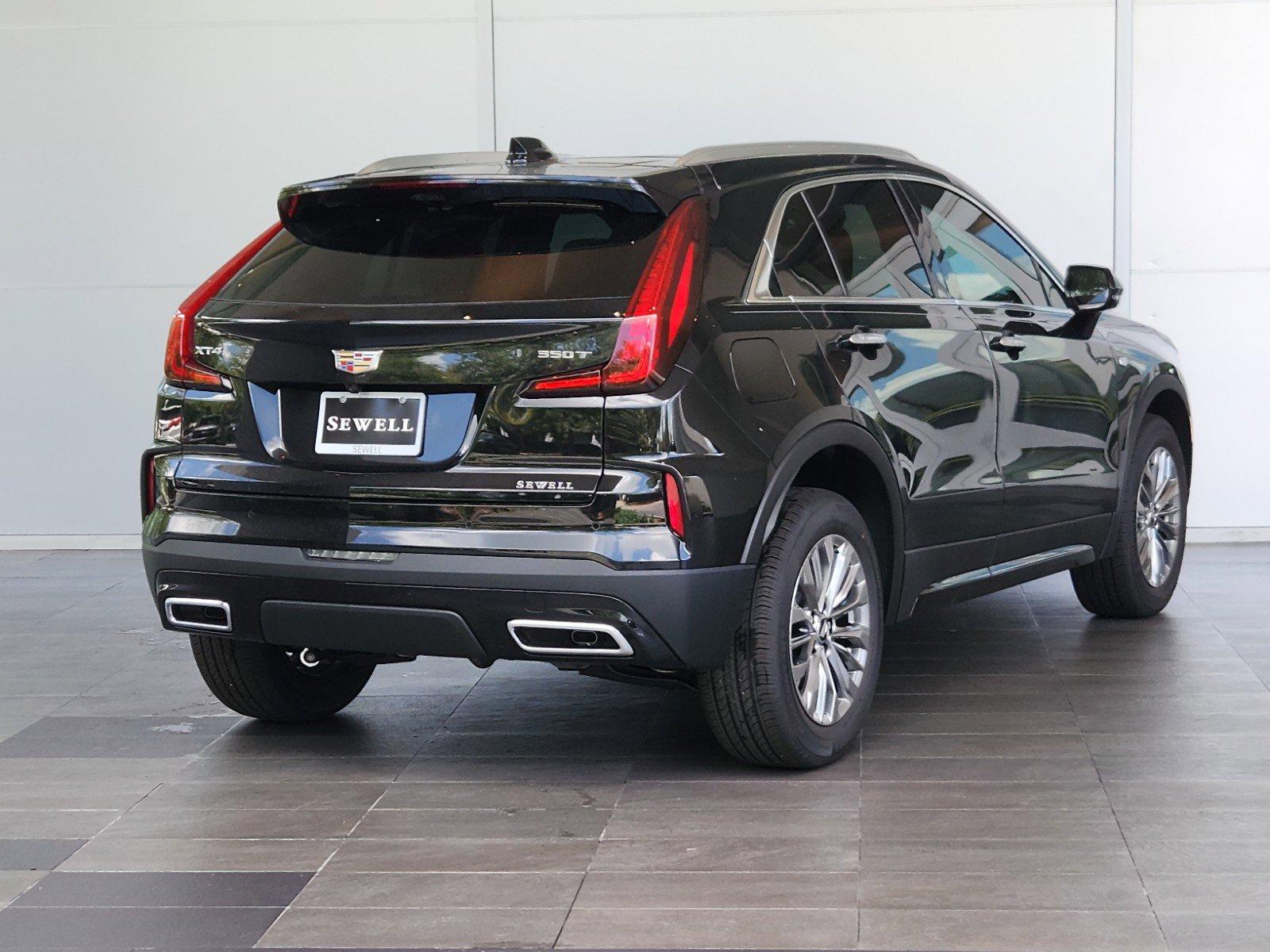 2024 Cadillac XT4 Vehicle Photo in HOUSTON, TX 77079-1502