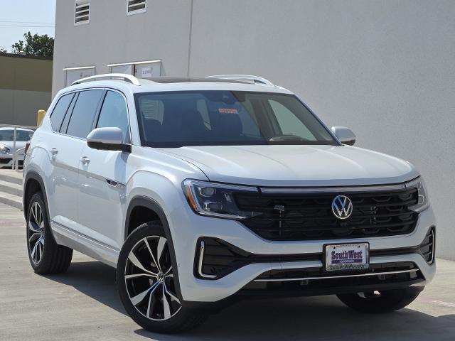 2024 Volkswagen Atlas Vehicle Photo in Weatherford, TX 76087