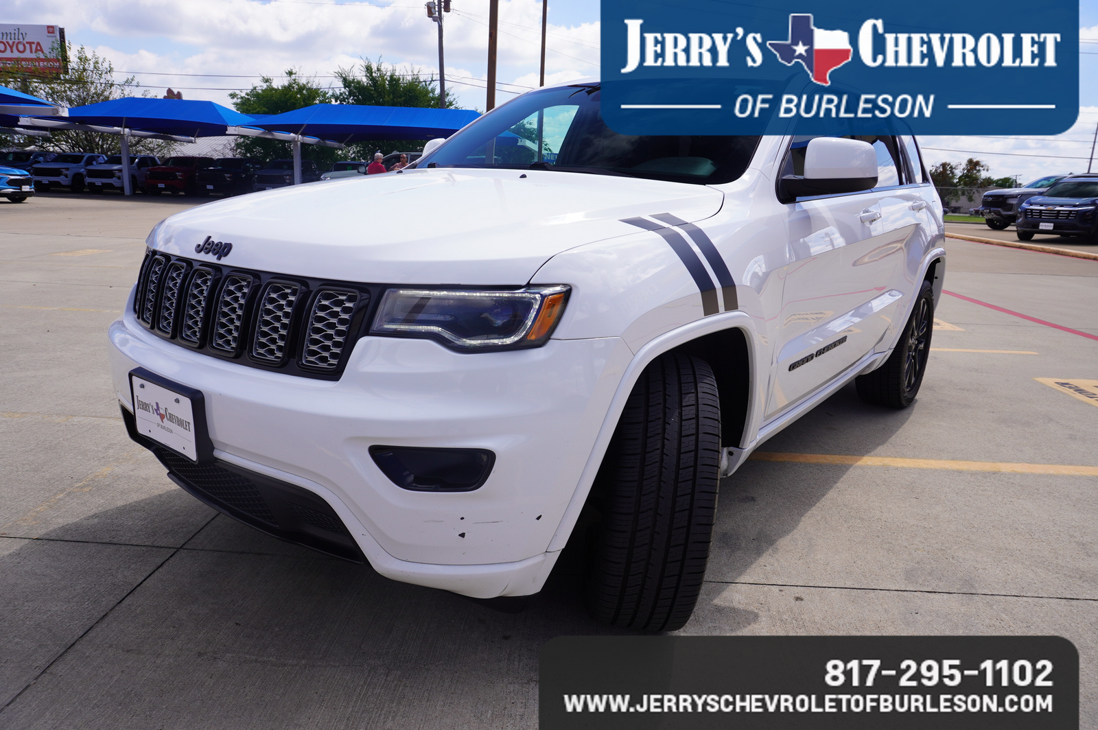 Used 2021 Jeep Grand Cherokee Laredo X with VIN 1C4RJEAG6MC601687 for sale in Burleson, TX