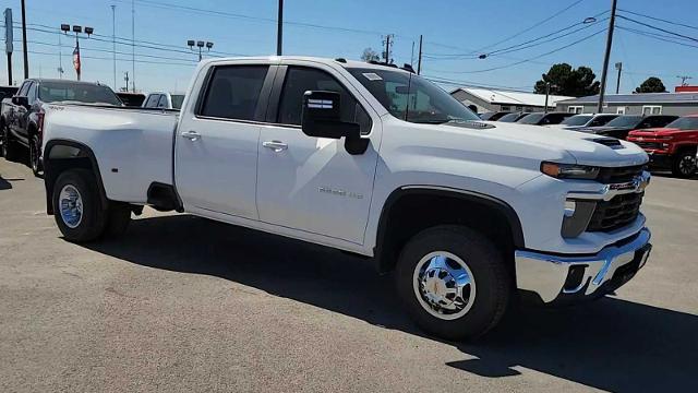 2025 Chevrolet Silverado 3500 HD Vehicle Photo in MIDLAND, TX 79703-7718