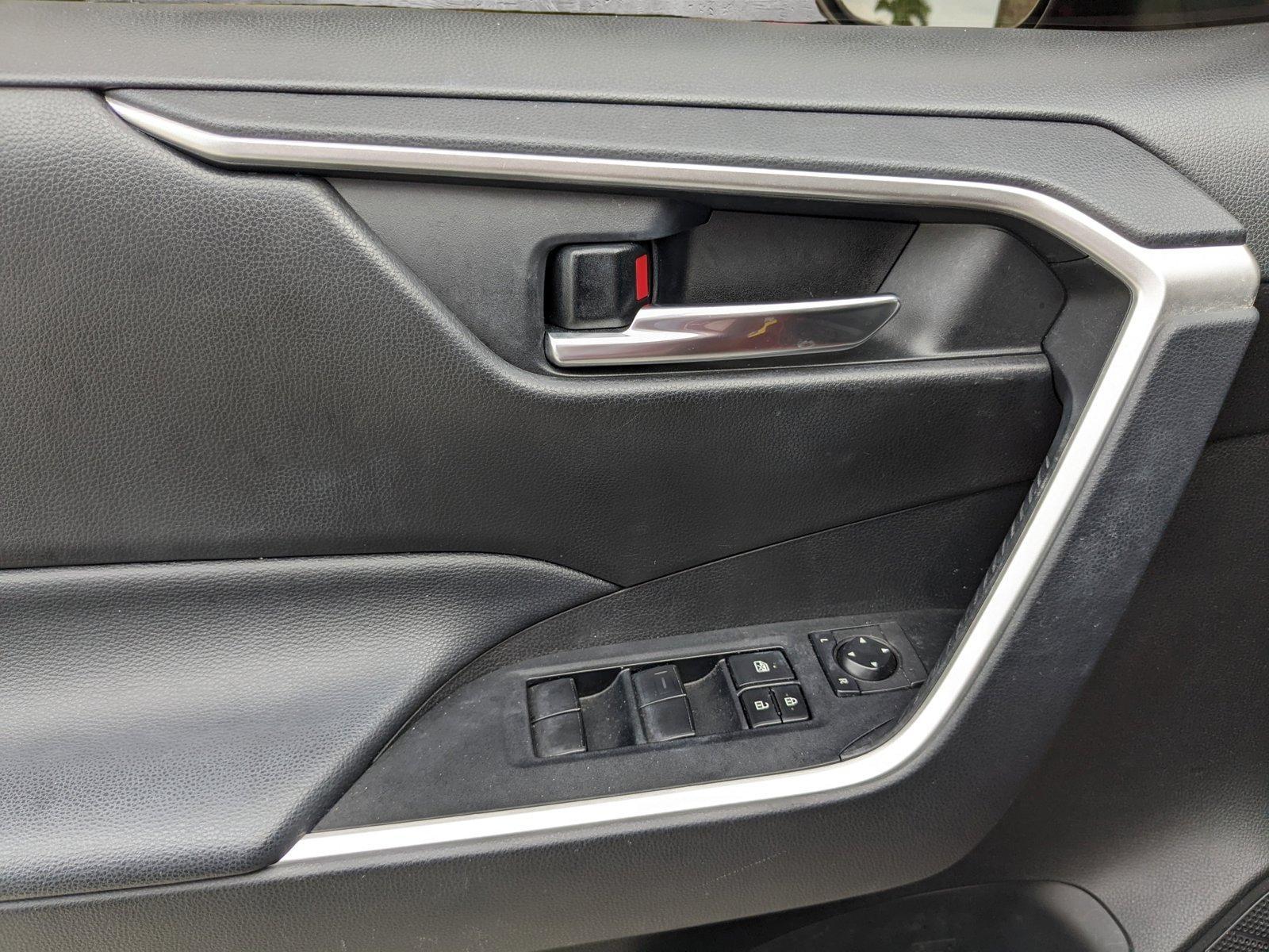 2020 Toyota RAV4 Vehicle Photo in Davie, FL 33331