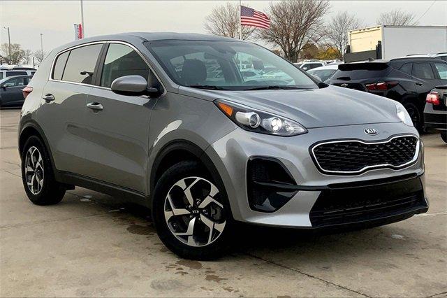 2021 Kia Sportage Vehicle Photo in TOPEKA, KS 66609-0000