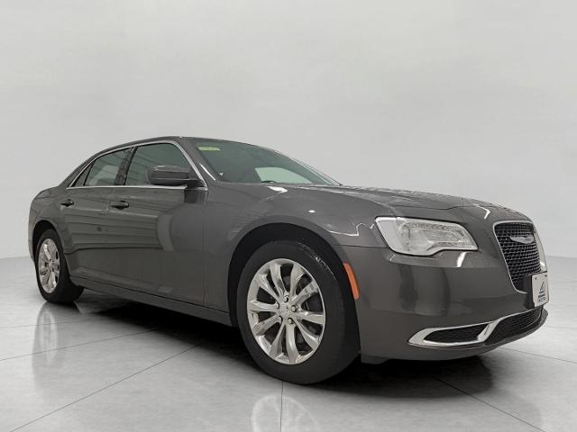 2018 Chrysler 300 Vehicle Photo in APPLETON, WI 54914-8833