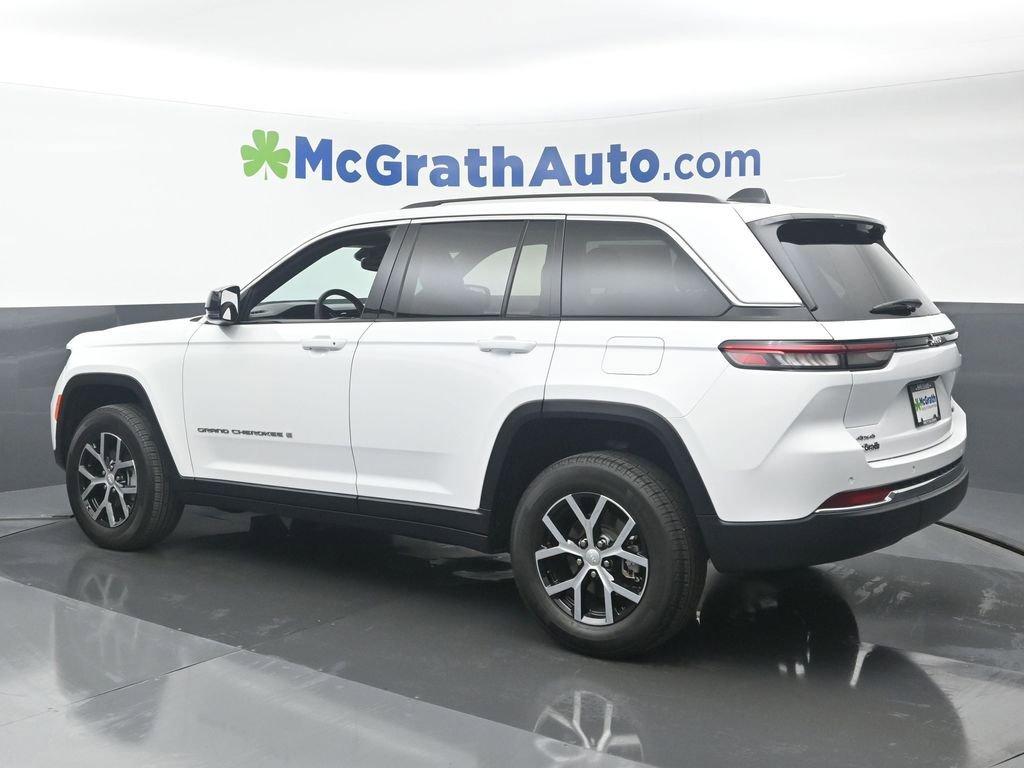 2023 Jeep Grand Cherokee Vehicle Photo in Cedar Rapids, IA 52402