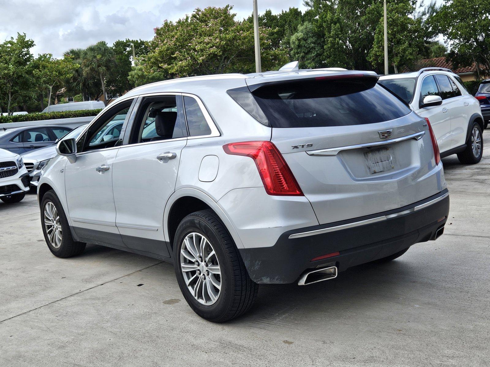 2017 Cadillac XT5 Vehicle Photo in Pembroke Pines , FL 33027