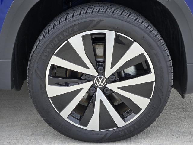 2024 Volkswagen Taos Vehicle Photo in WEATHERFORD, TX 76087