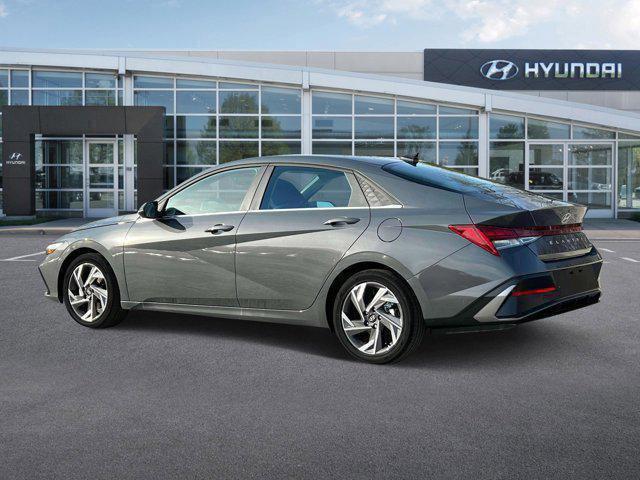 2024 Hyundai ELANTRA Hybrid Vehicle Photo in O'Fallon, IL 62269