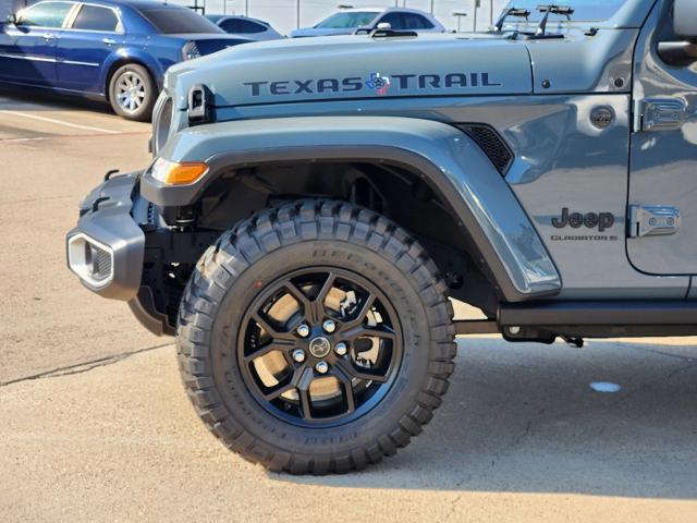 2024 Jeep Gladiator Vehicle Photo in Cleburne, TX 76033