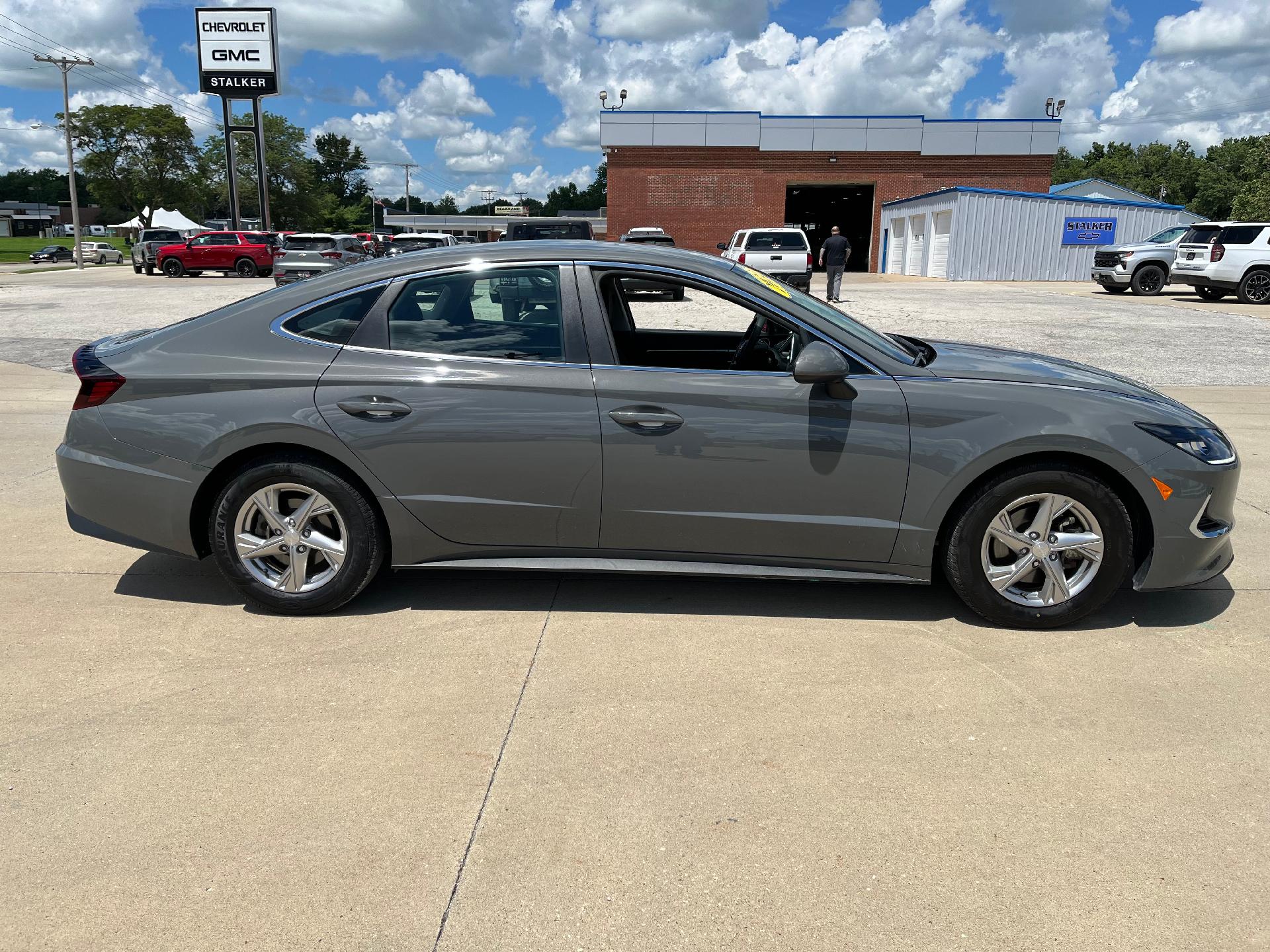 Used 2022 Hyundai Sonata SE with VIN 5NPEG4JA1NH133862 for sale in Creston, IA