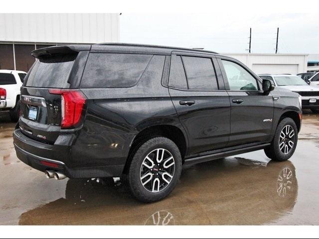 2024 GMC Yukon Vehicle Photo in ROSENBERG, TX 77471-5675