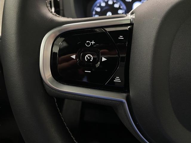 2020 Volvo XC60 Vehicle Photo in Appleton, WI 54913