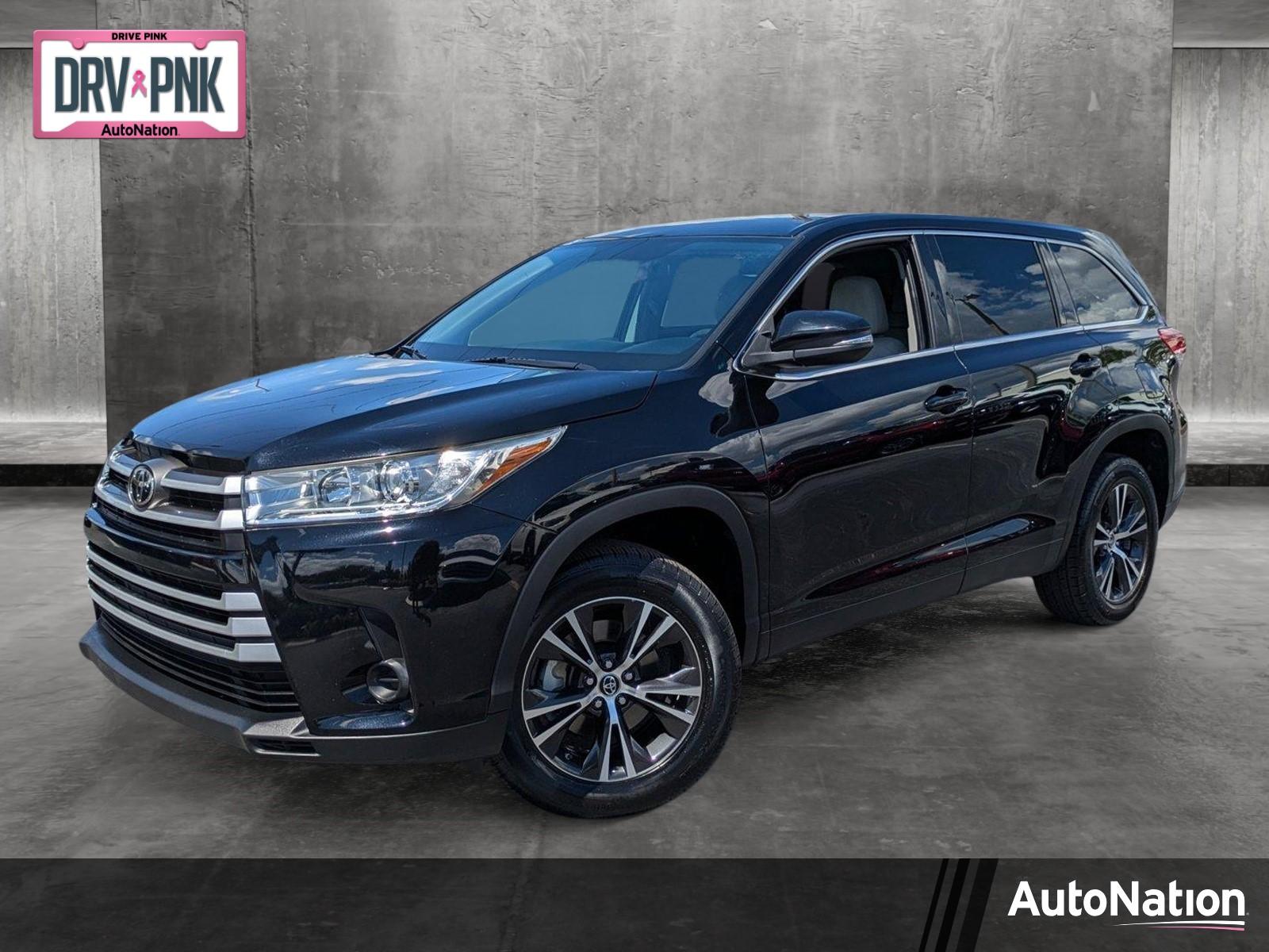 2019 Toyota Highlander Vehicle Photo in Clearwater, FL 33761