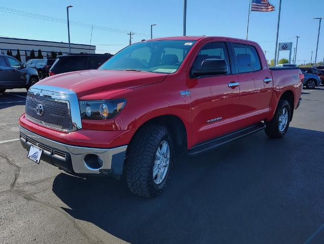 2011 Toyota Tundra 4WD Truck Vehicle Photo in GREEN BAY, WI 54304-5303