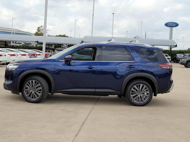 2025 Nissan Pathfinder Vehicle Photo in Weatherford, TX 76087