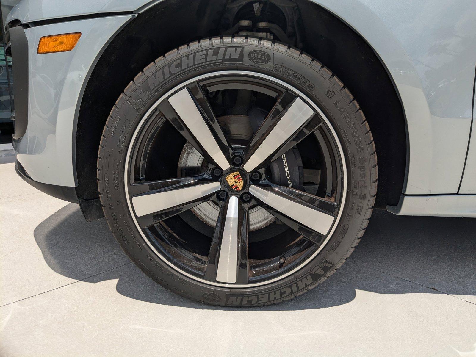 2023 Porsche Macan Vehicle Photo in Maitland, FL 32751