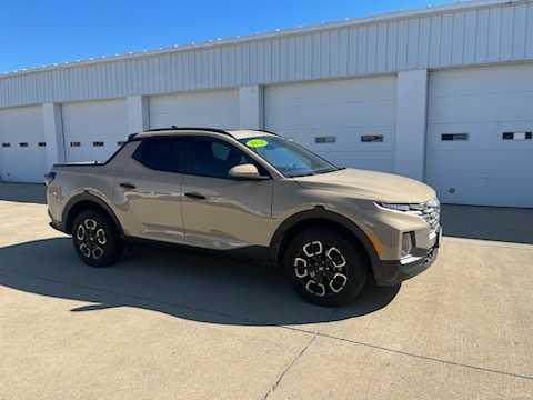 Used 2024 Hyundai Santa Cruz SEL with VIN 5NTJCDAE0RH091138 for sale in Lexington, IL