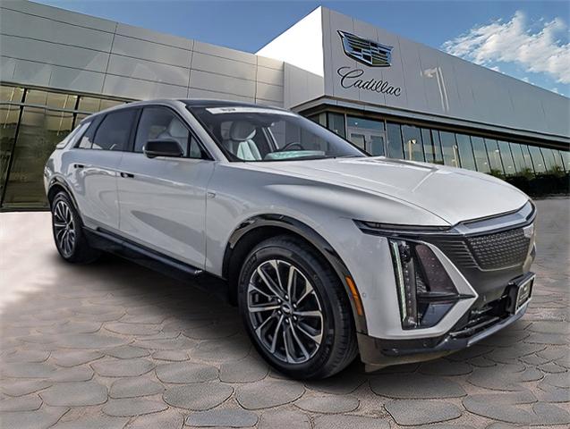 2024 Cadillac LYRIQ Vehicle Photo in LITTLETON, CO 80124-2754