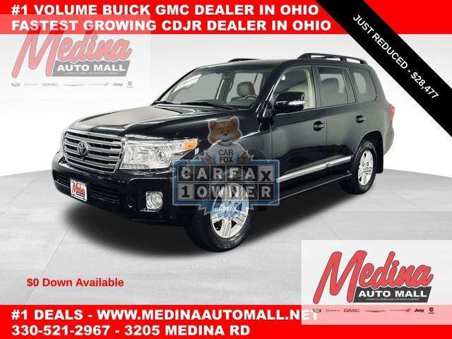 2015 Toyota Land Cruiser Vehicle Photo in MEDINA, OH 44256-9631