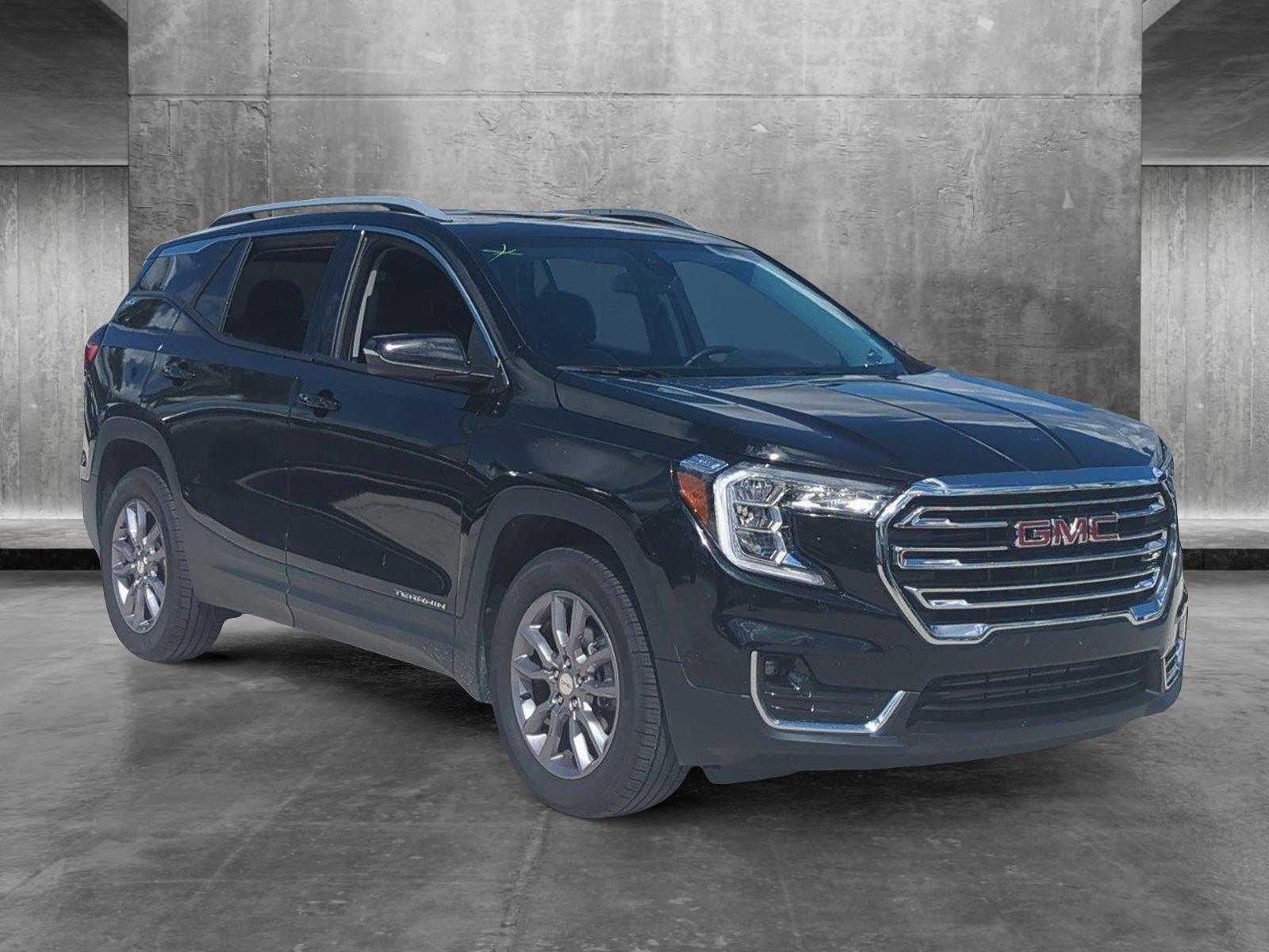 2024 GMC Terrain Vehicle Photo in Pembroke Pines, FL 33027