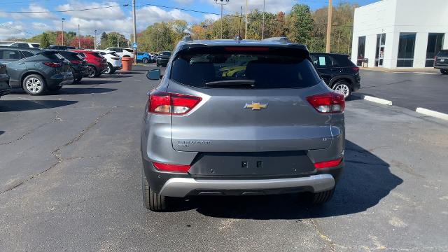 2022 Chevrolet Trailblazer Vehicle Photo in MOON TOWNSHIP, PA 15108-2571