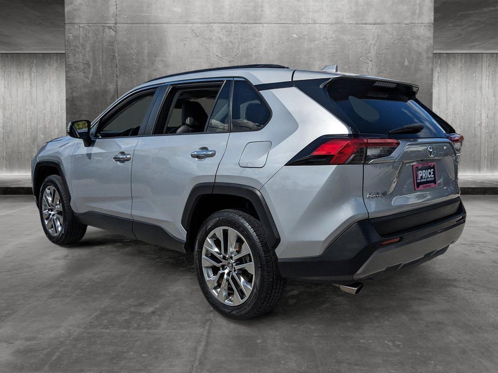 2019 Toyota RAV4 Vehicle Photo in Winter Park, FL 32792