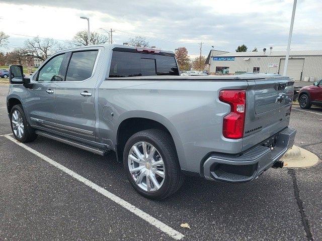 2024 Chevrolet Silverado 1500 Vehicle Photo in SAUK CITY, WI 53583-1301