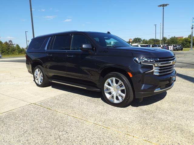 2023 Chevrolet Suburban Vehicle Photo in ROXBORO, NC 27573-6143