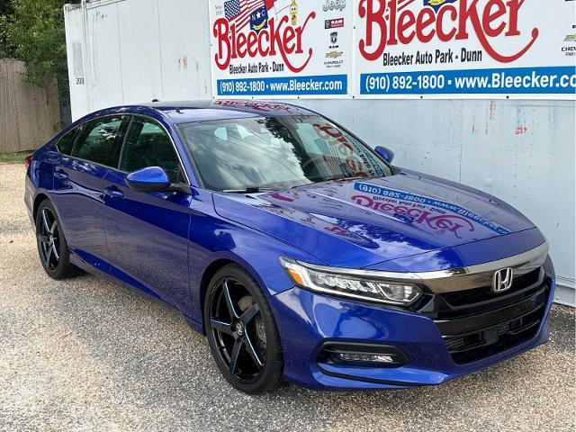 2018 Honda Accord Sedan Vehicle Photo in DUNN, NC 28334-8900