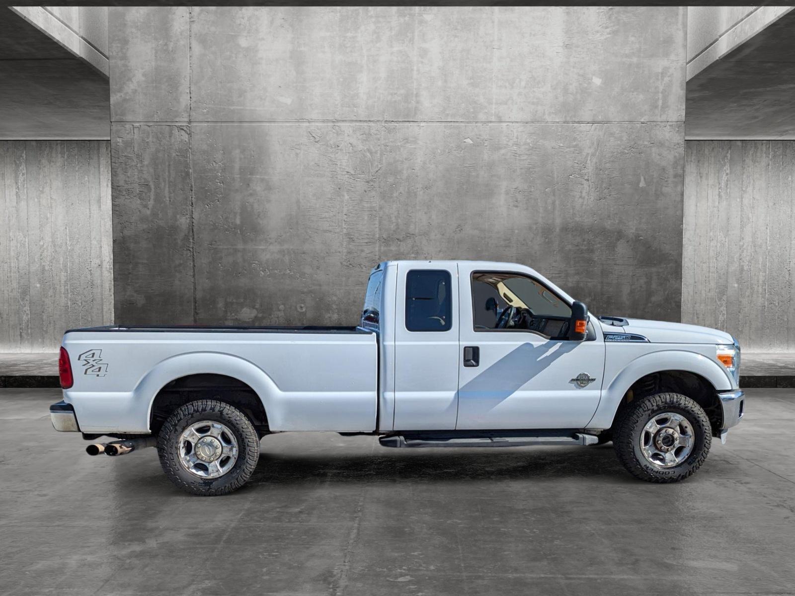 2012 Ford Super Duty F-250 SRW Vehicle Photo in Corpus Christi, TX 78415