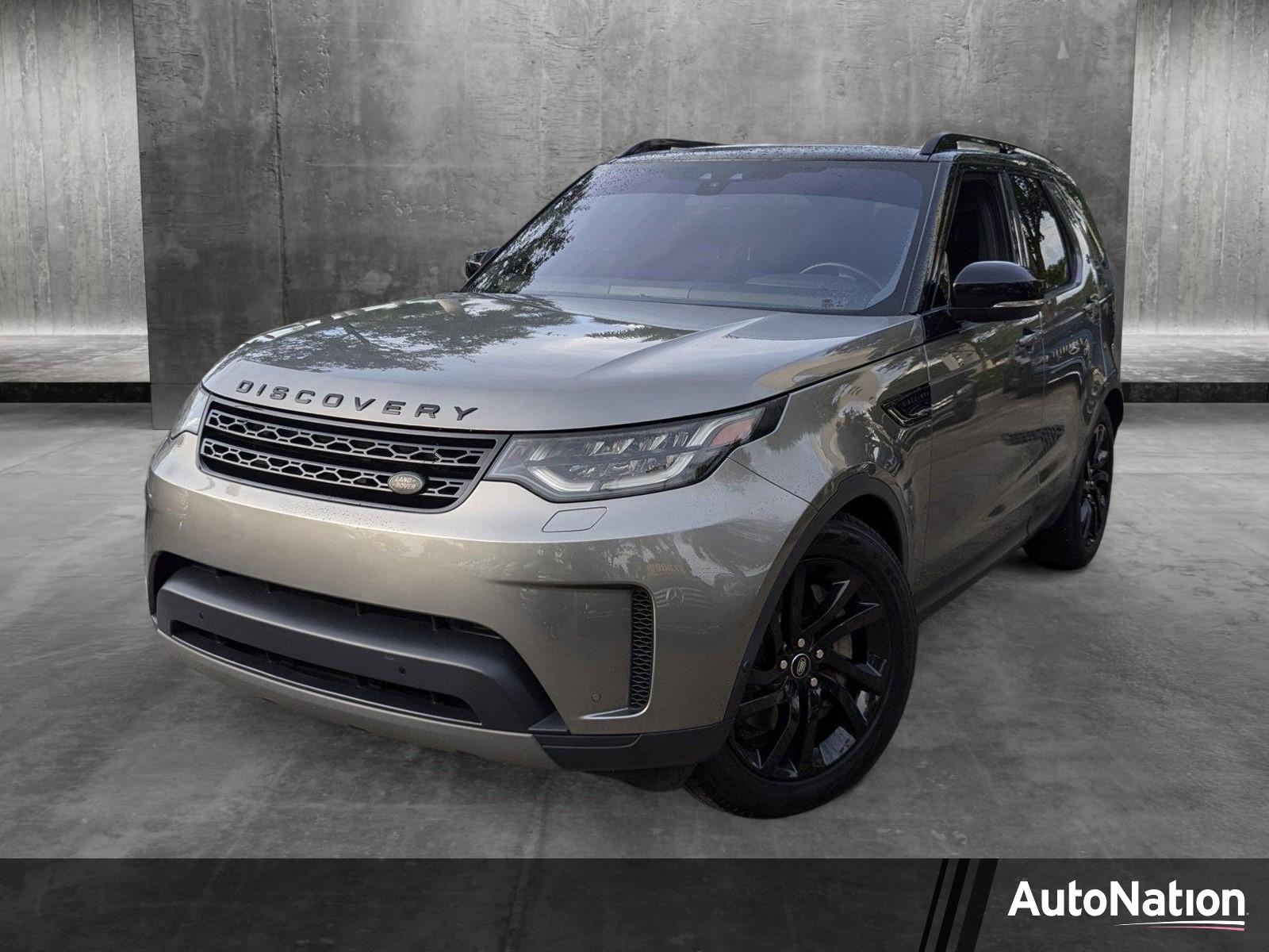 2019 Land Rover Discovery Vehicle Photo in Miami, FL 33169