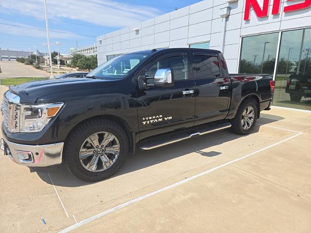 2019 Nissan Titan Vehicle Photo in Weatherford, TX 76087