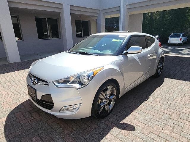 Used 2017 Hyundai Veloster Value Edition with VIN KMHTC6AD0HU313154 for sale in Fort Walton Beach, FL