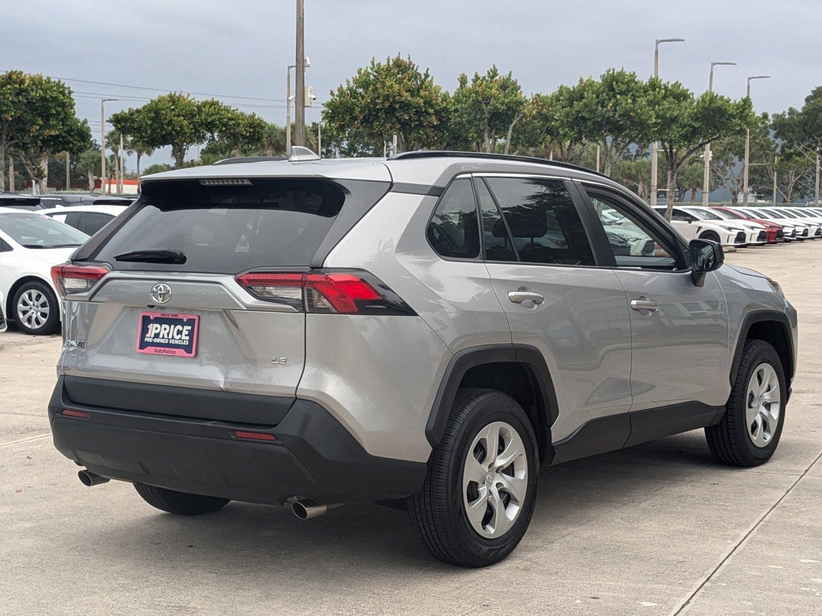 2021 Toyota RAV4 Vehicle Photo in Davie, FL 33331