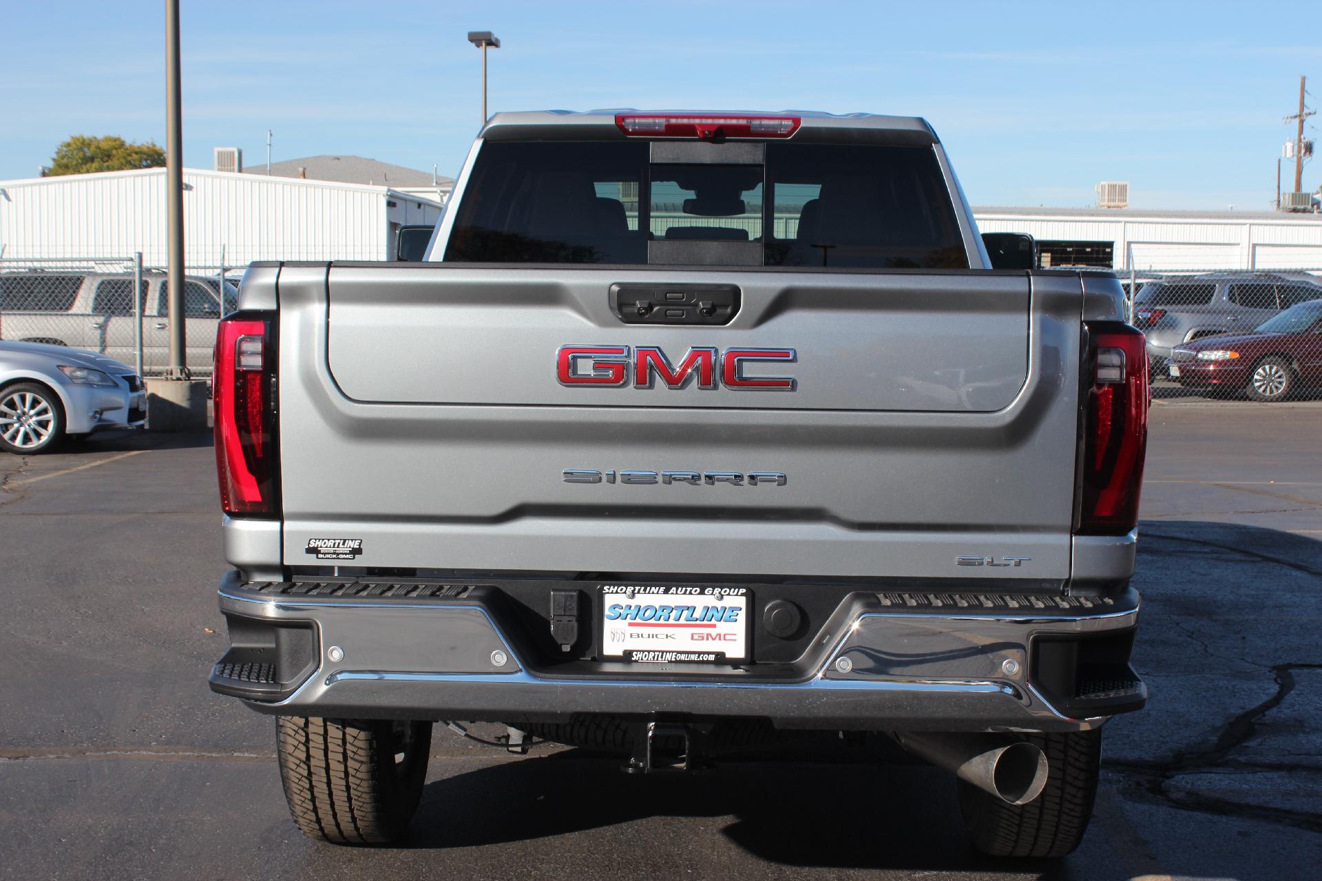 2025 GMC Sierra 2500 HD Vehicle Photo in AURORA, CO 80012-4011