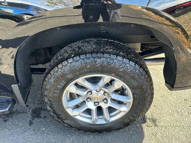 2024 Chevrolet Silverado 1500 Vehicle Photo in GREELEY, CO 80634-4125