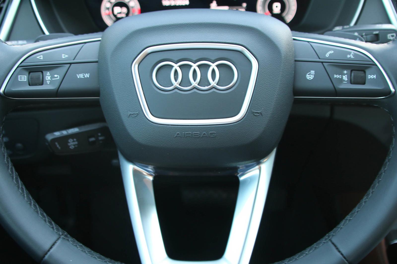 2023 Audi Q5 Vehicle Photo in SUGAR LAND, TX 77478