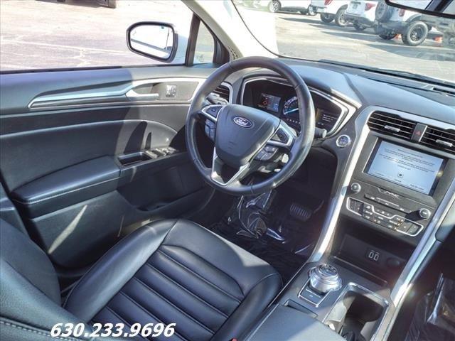 2019 Ford Fusion Vehicle Photo in Saint Charles, IL 60174