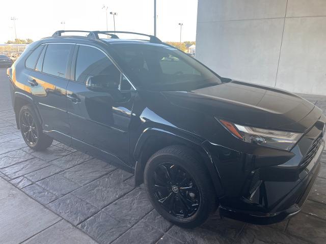 2022 Toyota RAV4 Vehicle Photo in Lawton, OK 73505-3409