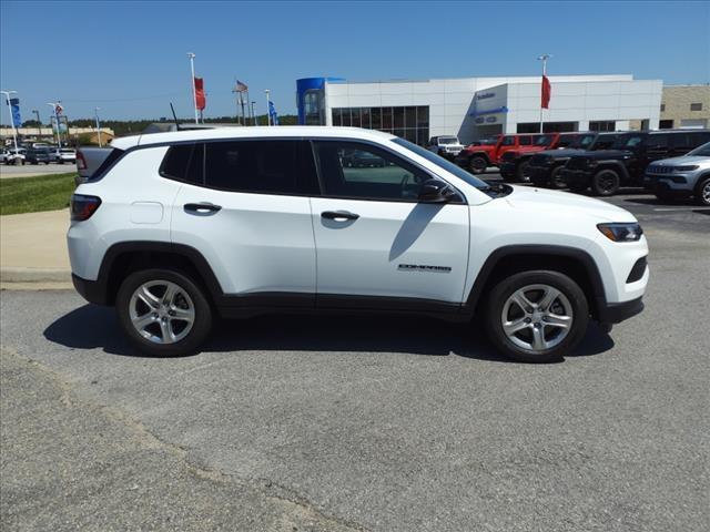 2024 Jeep Compass Vehicle Photo in South Hill, VA 23970