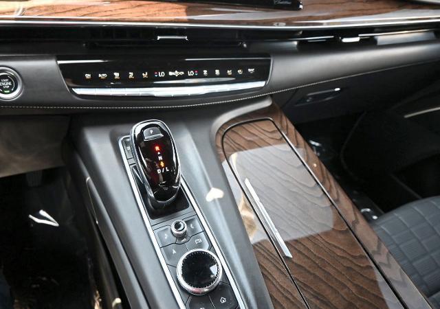 2021 Cadillac Escalade Vehicle Photo in NORWOOD, MA 02062-5222