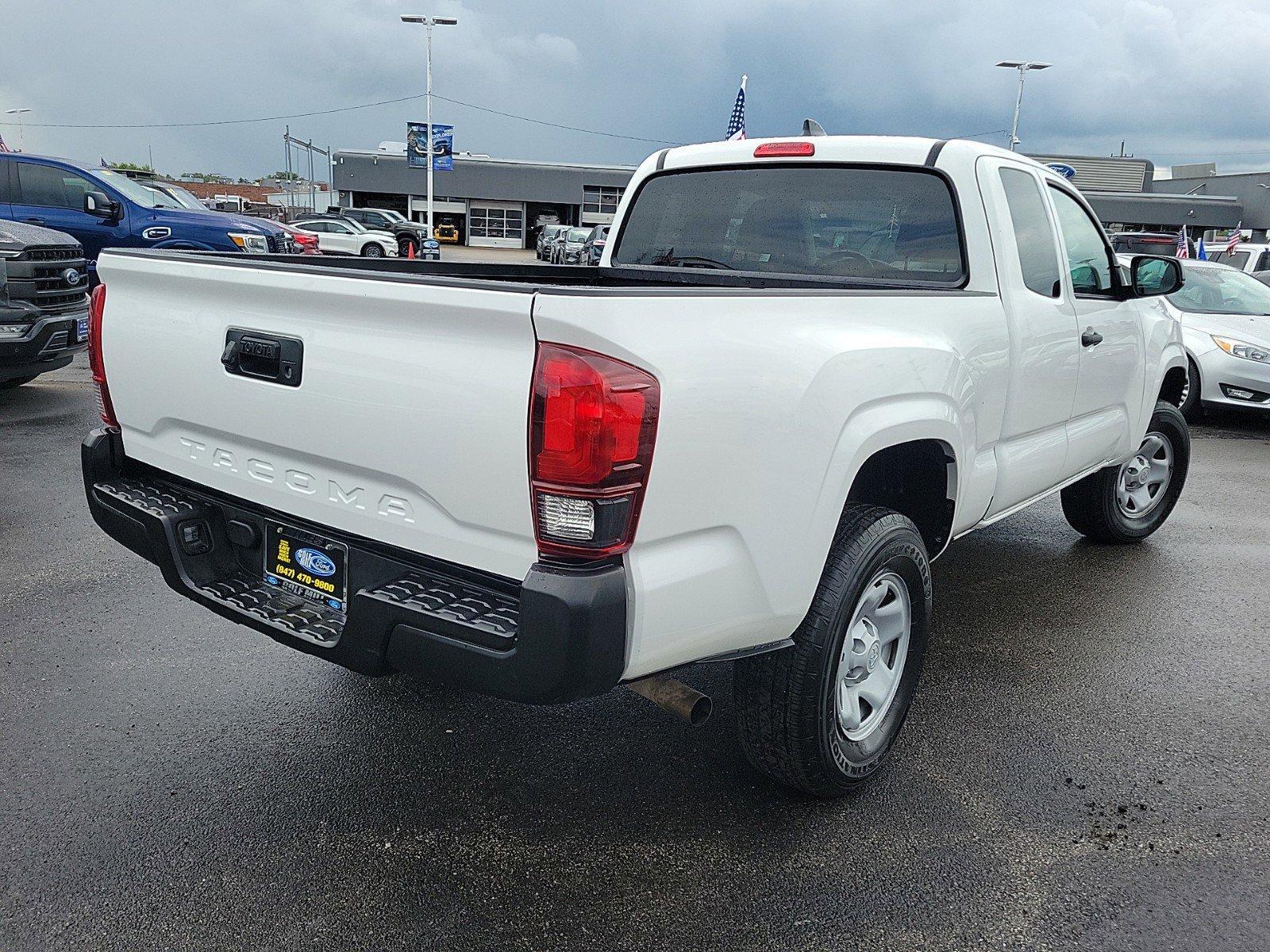 2023 Toyota Tacoma 2WD Vehicle Photo in Plainfield, IL 60586