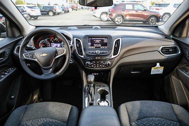 2023 Chevrolet Equinox Vehicle Photo in VENTURA, CA 93003-8585