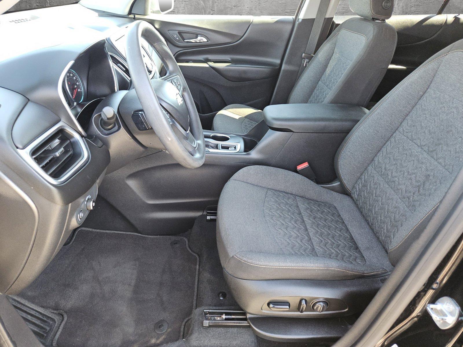 2022 Chevrolet Equinox Vehicle Photo in MESA, AZ 85206-4395