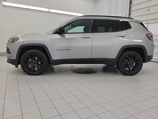 2022 Jeep Compass Vehicle Photo in NEENAH, WI 54956-2243