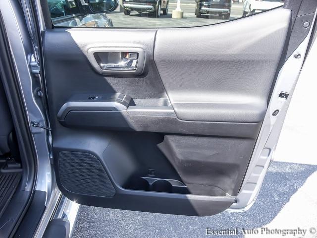 2021 Toyota Tacoma 4WD Vehicle Photo in OAK LAWN, IL 60453-2517