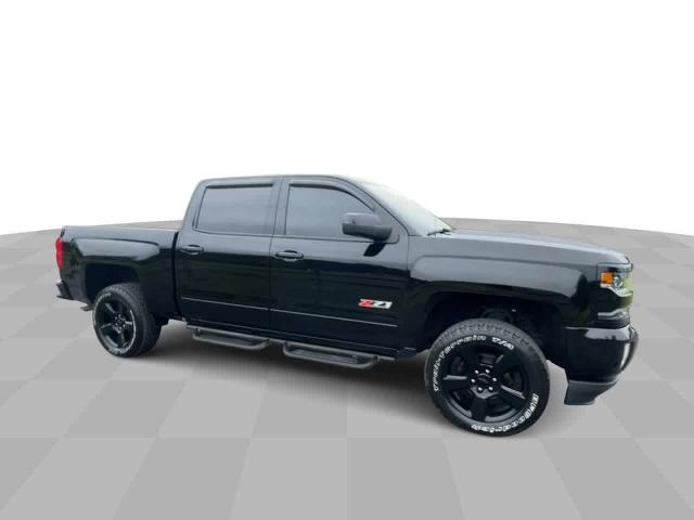 2017 Chevrolet Silverado 1500 Vehicle Photo in THOMPSONTOWN, PA 17094-9014