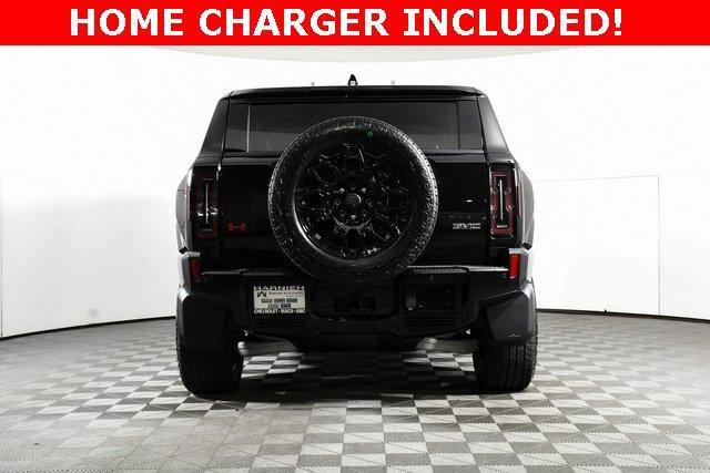 2024 GMC HUMMER EV SUV Vehicle Photo in PUYALLUP, WA 98371-4149